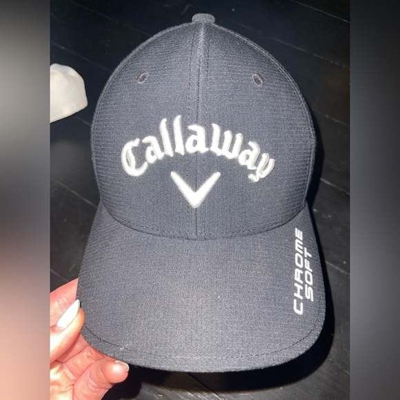 Callaway Dark Gray Golf Cap with White Logo - Picture 1 of 4